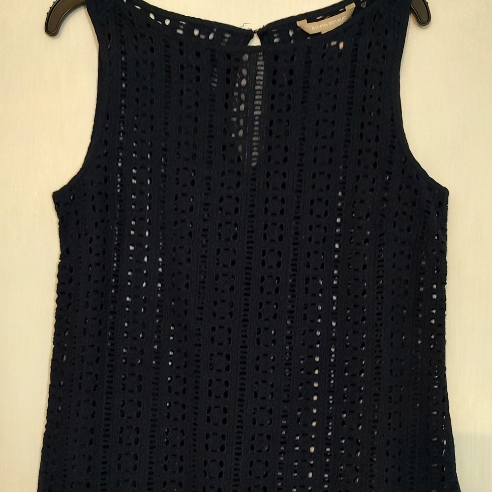 Banana Republic sleeveless top